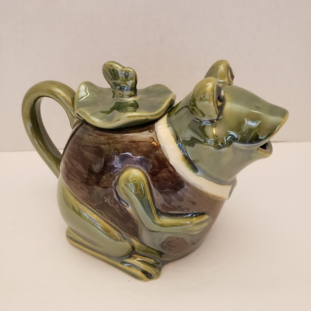 Pier 1 Imports Hand Painted Frog Stoneware Teapot with Lid